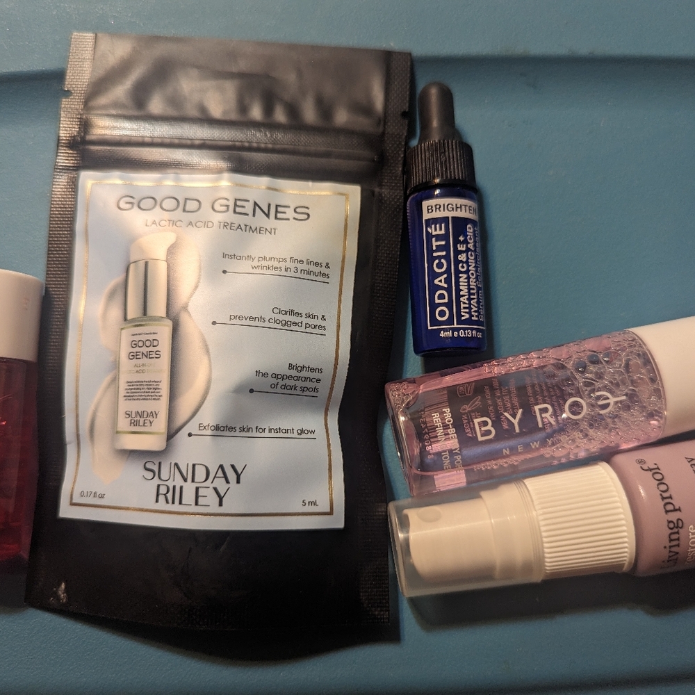 Ipsy Sampler - Picture 2 of 2